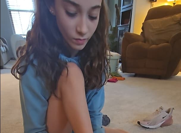 Fastest Time to Tie Shoelaces