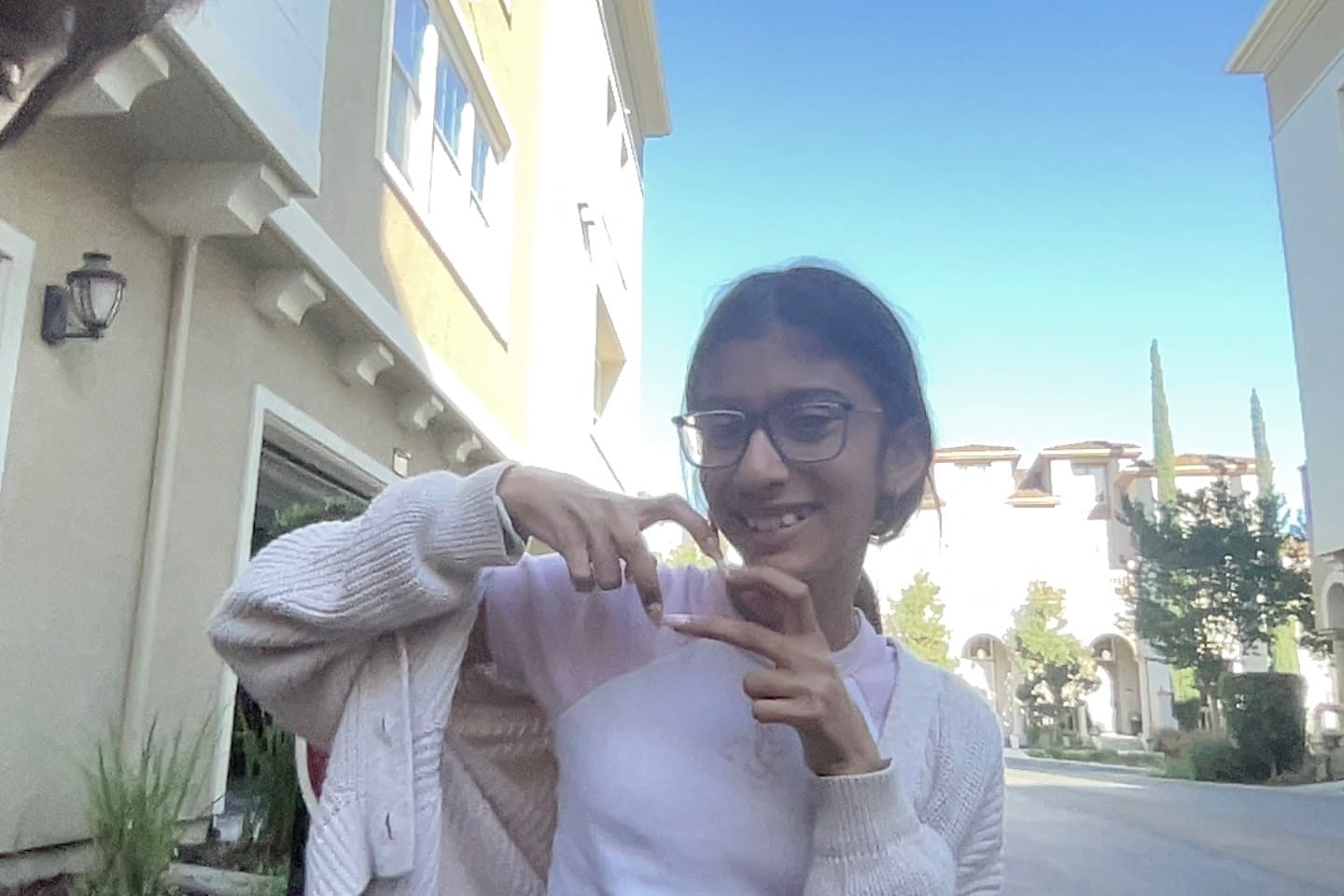 Most Claps in 30 Seconds