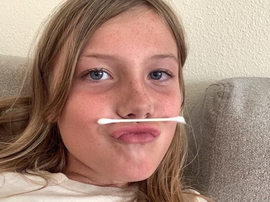 Most Q-tips Held in One Hand