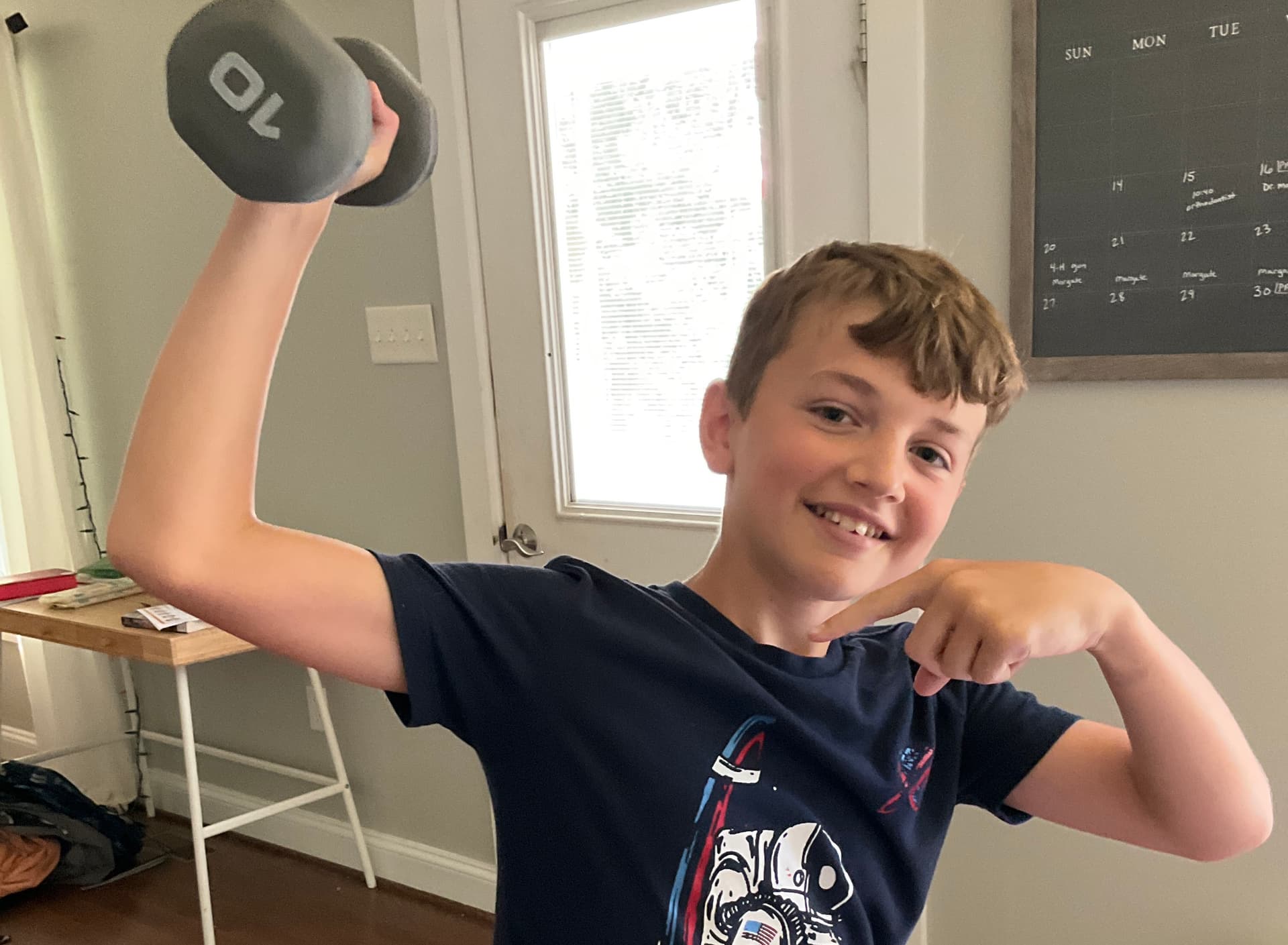 Longest Time Holding a 10 lb Weight Above the Head