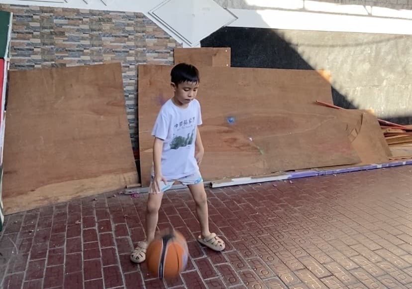 Longest Time Dribbling A Basketball