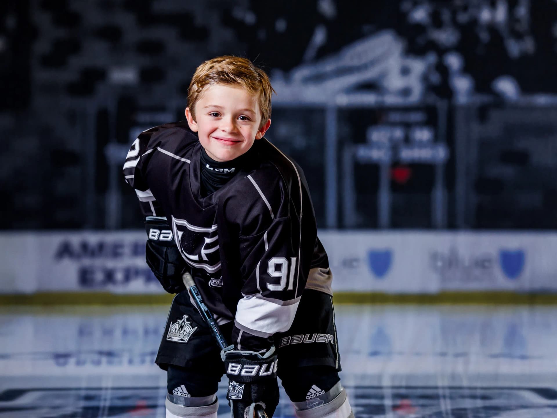 Fastest 10 Hockey Puck Flips Into a Basket