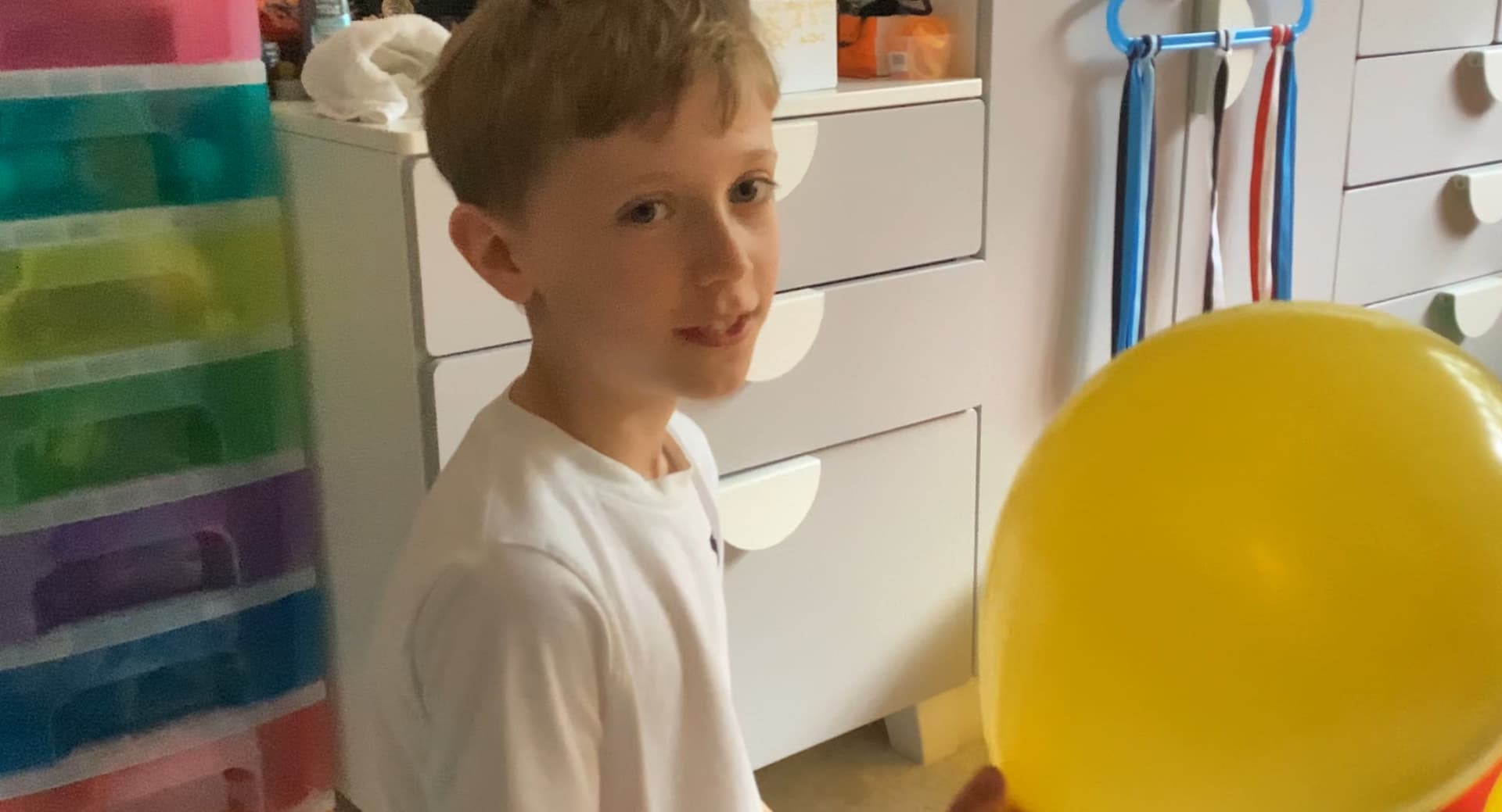 Most Balloons Popped in 1 Minute